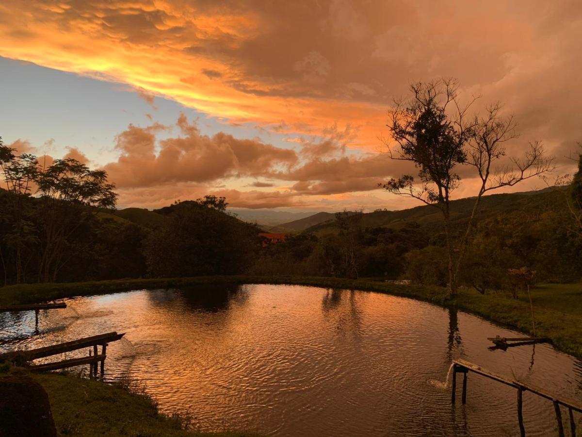 Delirius Hospedagem Itamonte Bagian luar foto